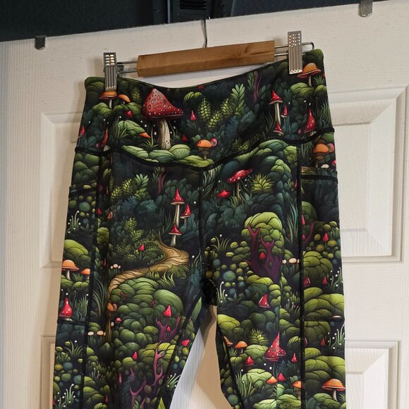 Constantly Varied Gear - Medium/Full Length Leggings - EUC - Picture 1 of 3